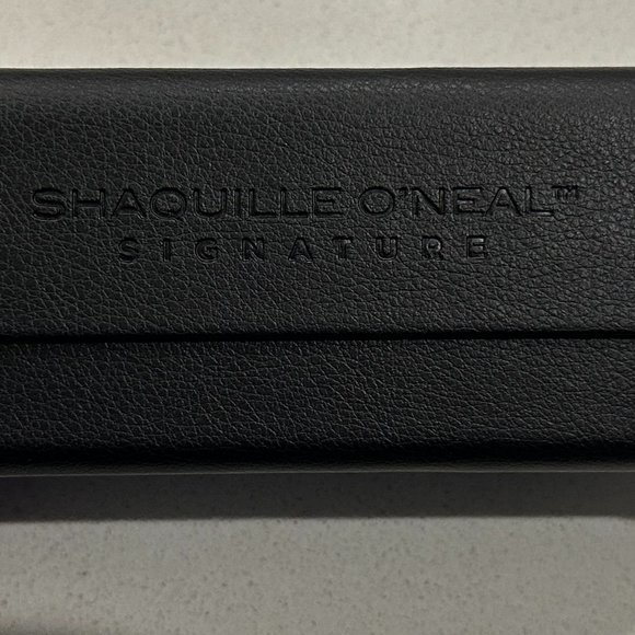 SHAQUILLE O'NEAL Signature Sunglass Case - Picture 2 of 4